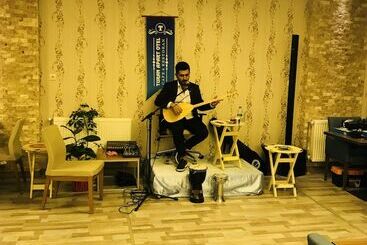 Zara Turan Apart Otel