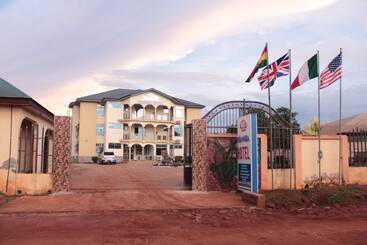 هتل Nbangba