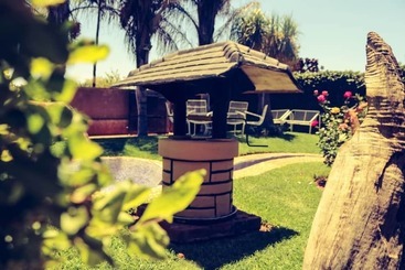 هتل Padandaro Guest House
