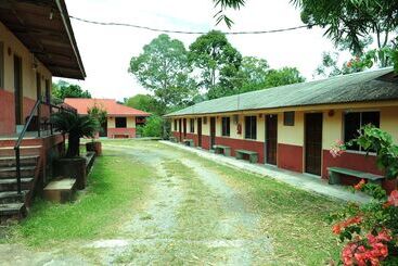 هتل Countryview Recreation Park & Resort