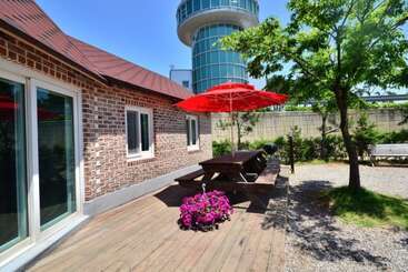 هتل Gochang Finlanche Pension