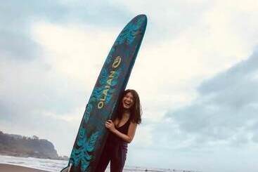 هتل Namiaru Surf Studio