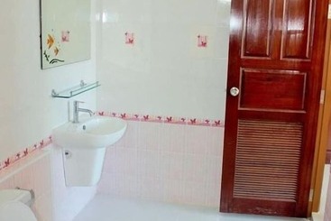 هتل Uncle House
