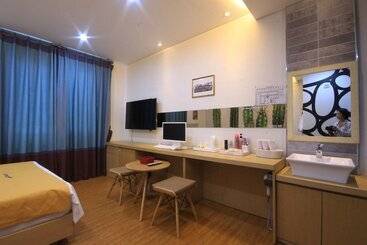 Iksan Kakao Self Check-in Motel