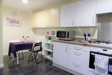 هتل Casa Homestay