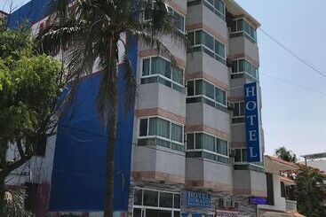 هتل Dorado Malecon & Playa