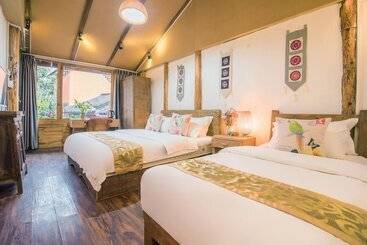 هتل Lijiang Cibei Guesthouse