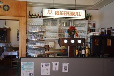 호텔 Restaurant Bahnhof