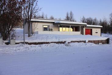 هتل Ribo Apartment Aurora