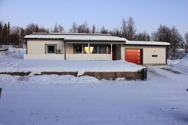 هتل Ribo Apartment Aurora