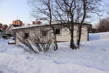 هتل Ribo Apartment Aurora