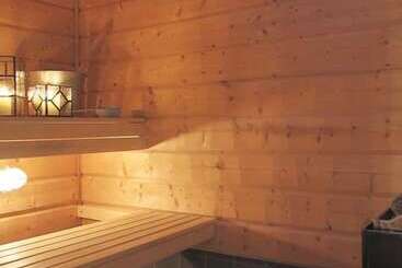 هتل Ribo Apartment Aurora