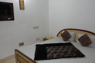 هتل Swarajya Palace