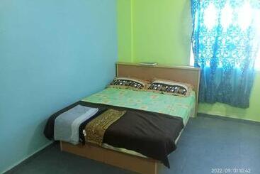 בית מלון כפרי Tepoh By Oyo Rooms