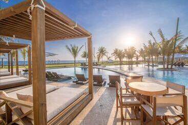 هتل Villas La Mar