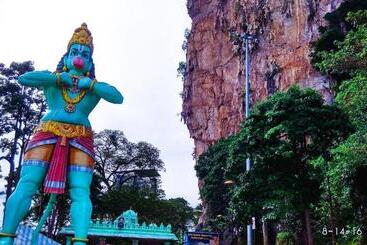 هتل Ark Batu Caves