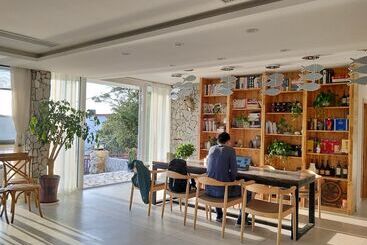 هتل 25 Degree Sea Boutique Homestay