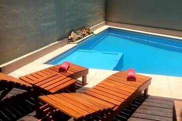 هتل Ambay Suites & Dorms