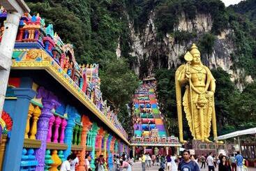 هتل Ark Batu Caves
