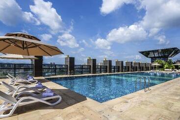هتل Grand Mercure Huizhou Huiyang