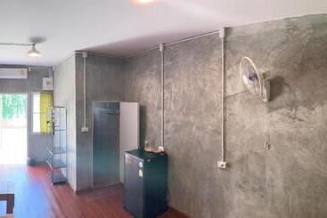 هتل Koh Mak Homestay