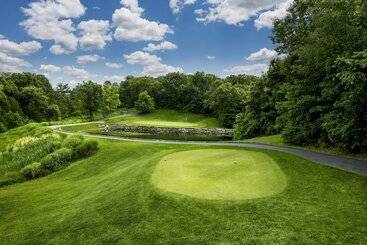 هتل The Links At Thousand Hills