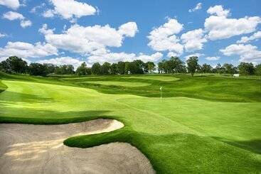 هتل The Links At Thousand Hills