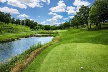 هتل The Links At Thousand Hills
