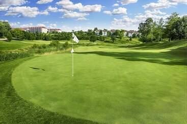 هتل The Links At Thousand Hills