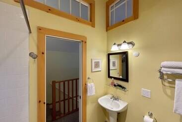 هتل Sea Star Cabin
