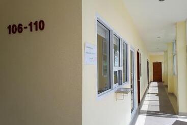 هتل Wattana House Thayang Phetchaburi