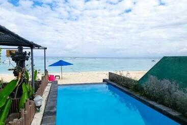 هتل Lembongan Made Inn