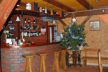 هاستل Zajazd I Restauracja Myśliwskie Zacisze