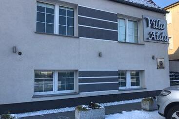 تختخواب و صبحانه Villa Aida Pokoje Gościnne