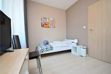 G Hostel