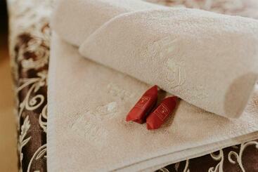 فندق Dębowe Wzgórze Wellness & Spa