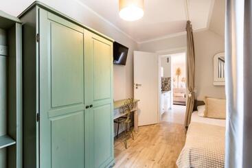 پانسیون Apartementy   Weranda   Z Ogrodem W Centrum