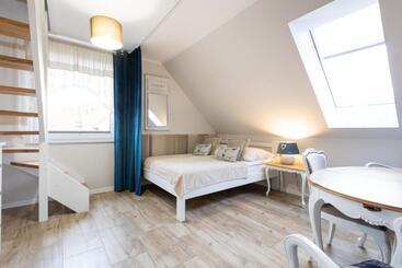 پانسیون Apartementy   Weranda   Z Ogrodem W Centrum