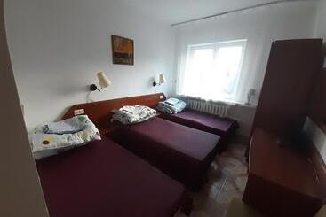 پانسیون Ośrodek Wypoczynkowy Mazowsze W Karpacz