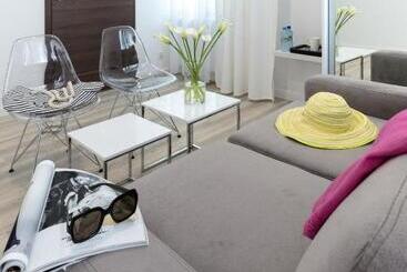 پانسیون Villa Rosa   200m Od Morza