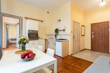Riviera Residence Apartments
