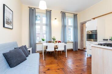 Riviera Residence Apartments