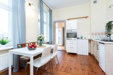 Riviera Residence Apartments