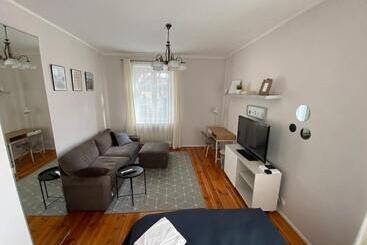 هاستل Bankowa 8 Guest Rooms