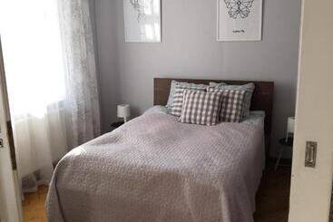 هاستل Bankowa 8 Guest Rooms
