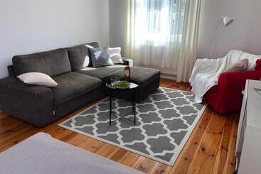 هاستل Bankowa 8 Guest Rooms