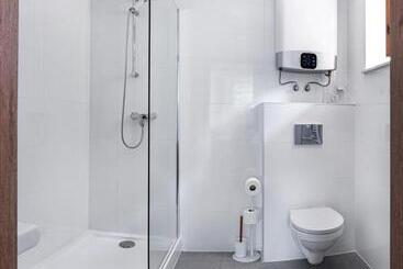 تختخواب و صبحانه Apartamenty, Boutique Rooms Villa 82, Parking