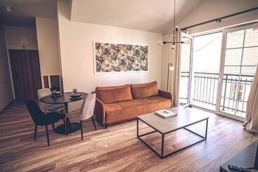 تختخواب و صبحانه The Loft   Garncarska 1