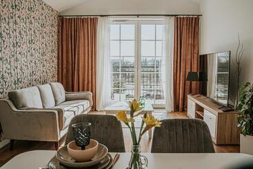 تختخواب و صبحانه The Loft   Garncarska 1
