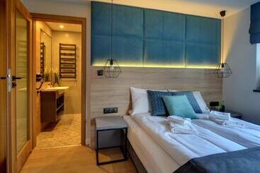 تختخواب و صبحانه Walizka Wspomnień